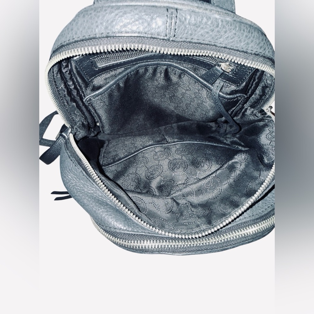 Michael Kors Rhea medium zip top leather pebbled backpack - Picture 3 of 13